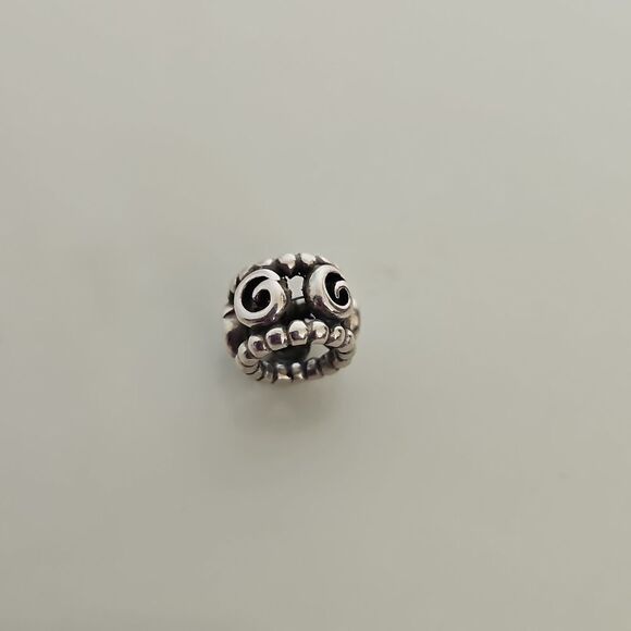 Chamilia Open Work Silver Charm - Picture 9 of 16